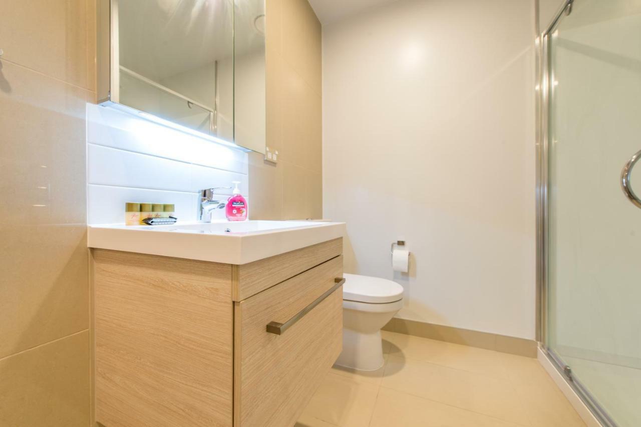 【Jht】Brand New, 2 Brm,Stylish,Opposite To Skytower Appartement Auckland Buitenkant foto